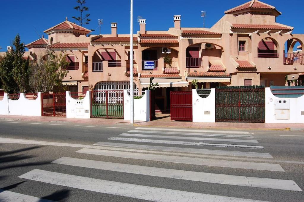 Villa Precioso Duplex Con Piscina, En 1ª Linea De Playa à El Puerto de Mazarrón Extérieur photo